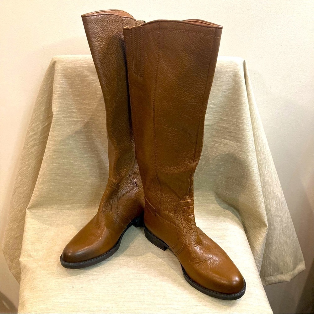 SARTO BY FRANCO SARTO Sz 6 Leather Zipper At Back Comfort  Knee High Boots